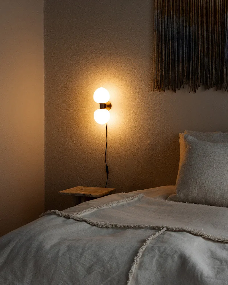 Lámpara de pared Memoir II 120, Bronce LYFA