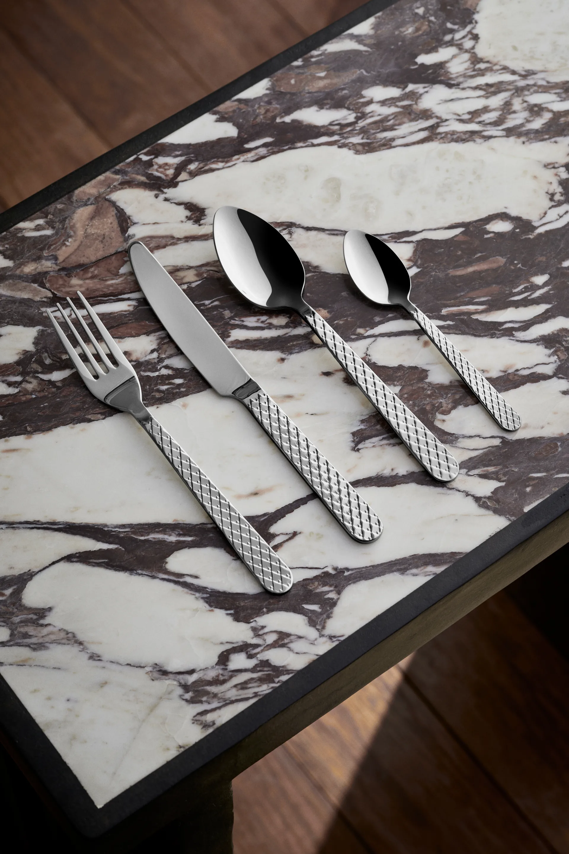 Juego de cubiertos Rhombe, 16 piezas Lyngby Porcelæn