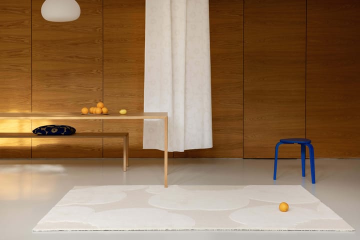 Alfombra de lana Iso Unikko, Natural White, 250x350 cm Marimekko