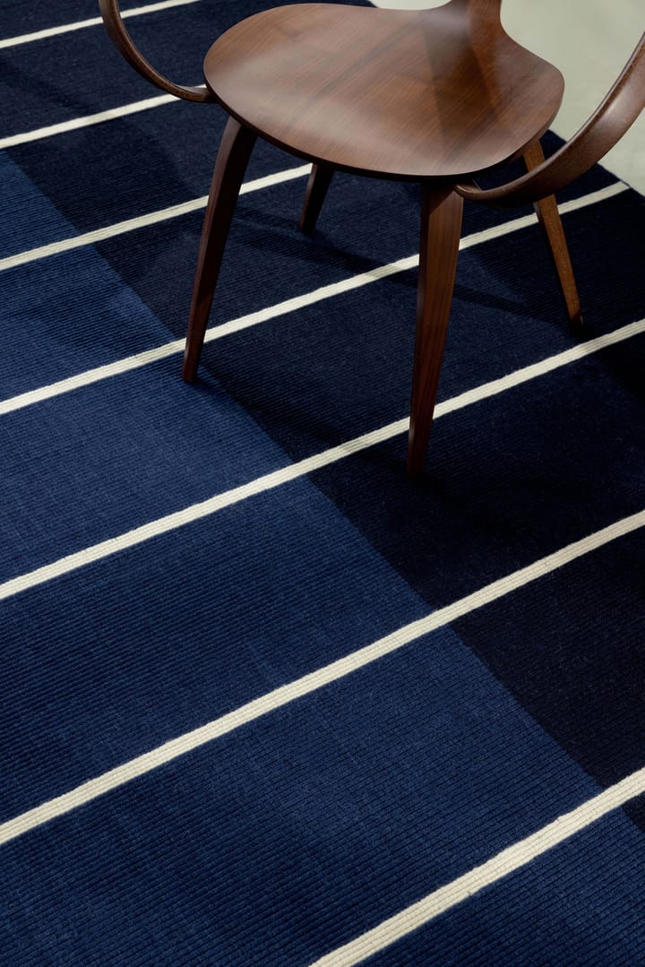 Alfombra de lana Tiibet, Deep Blue, 200x280 cm Marimekko