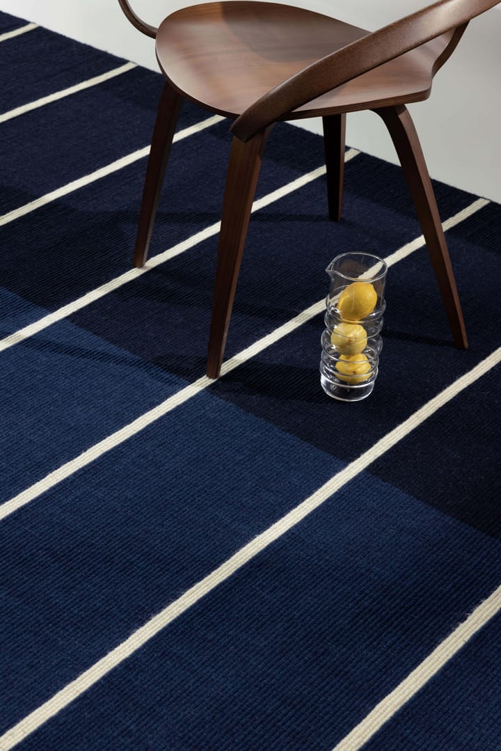 Alfombra de lana Tiibet, Deep Blue, 200x280 cm Marimekko