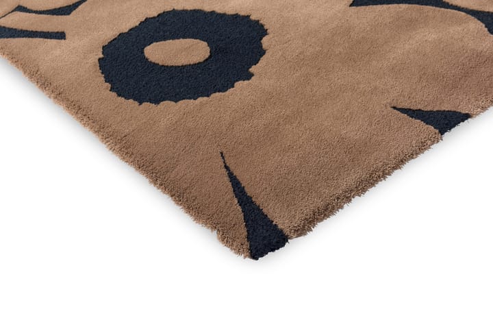 Alfombra de lana Unikko, Beige, 140x200 cm Marimekko