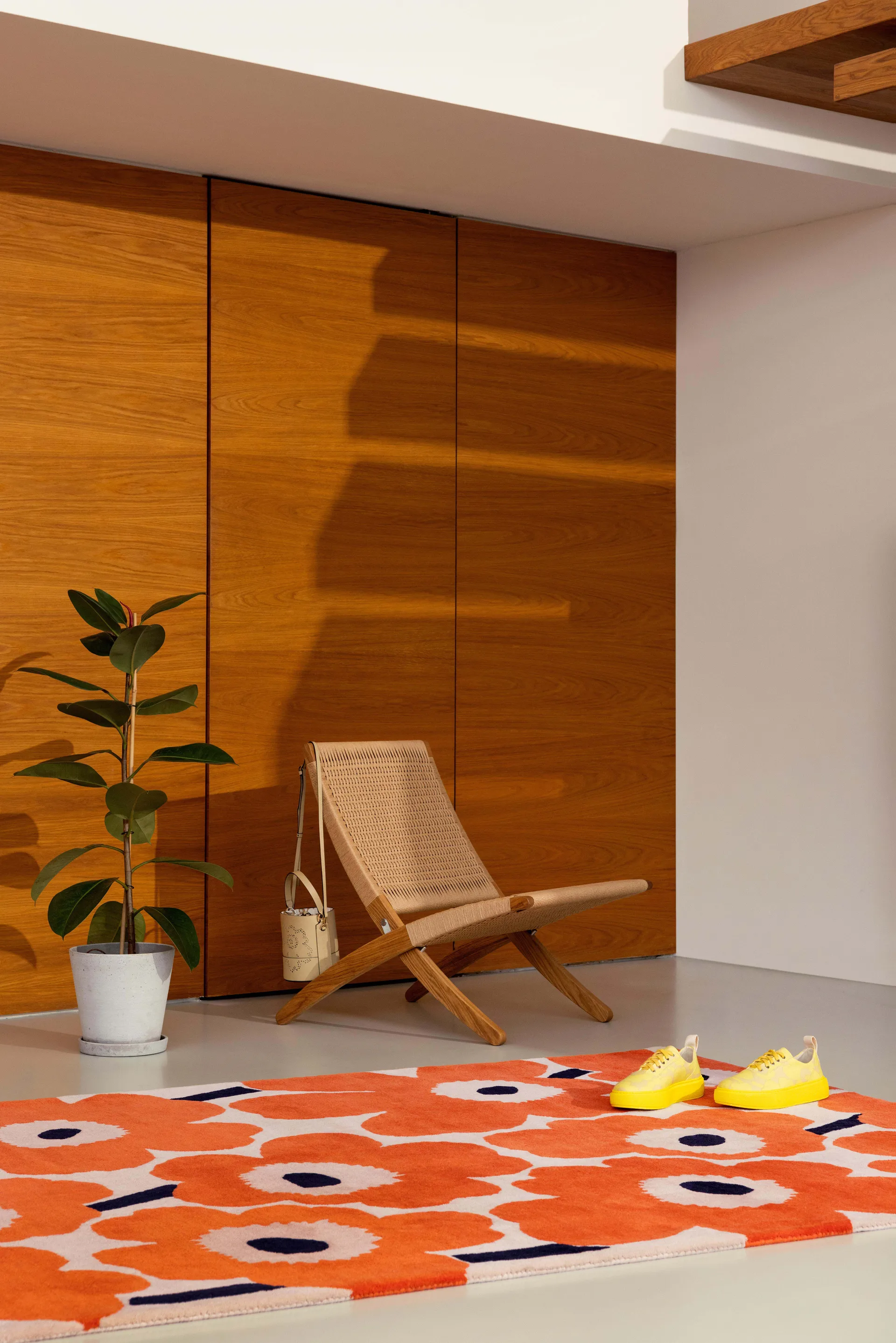 Alfombra de lana Unikko, Orange Red, 200x280 cm Marimekko