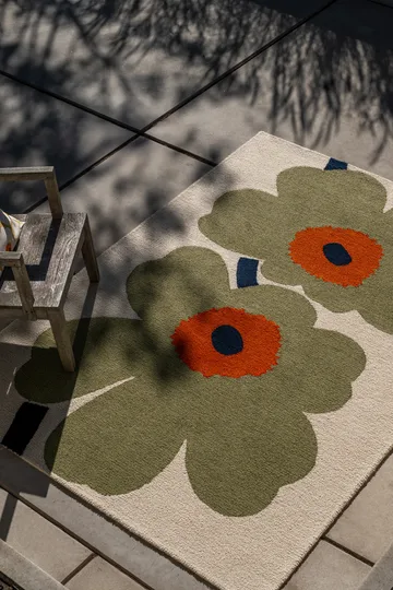 Alfombra Unikko anniversary outdoor - Dusty green, 140x200 cm - Marimekko