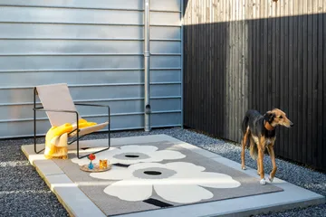 Alfombra Unikko anniversary outdoor - Grey, 250x350 cm - Marimekko