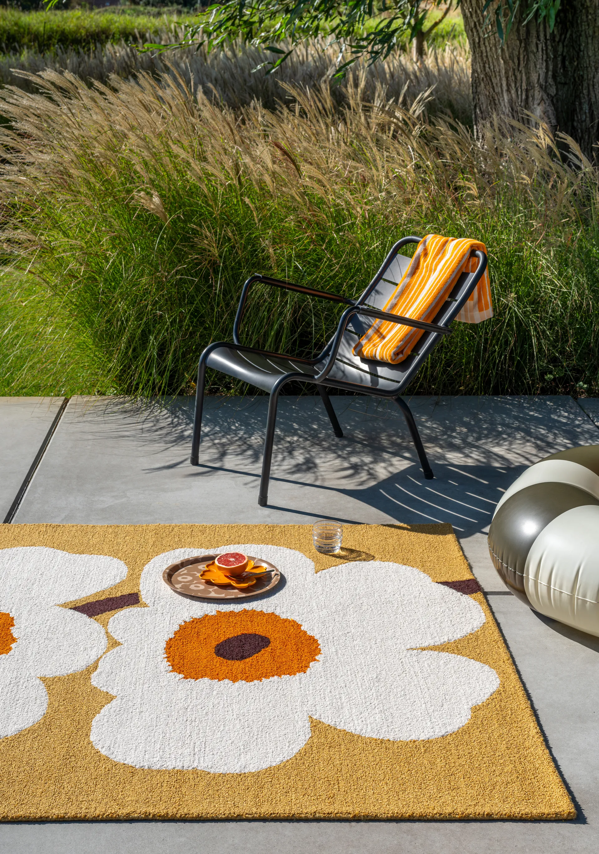 Alfombra Unikko anniversary outdoor, Honey, 160x230 cm Marimekko