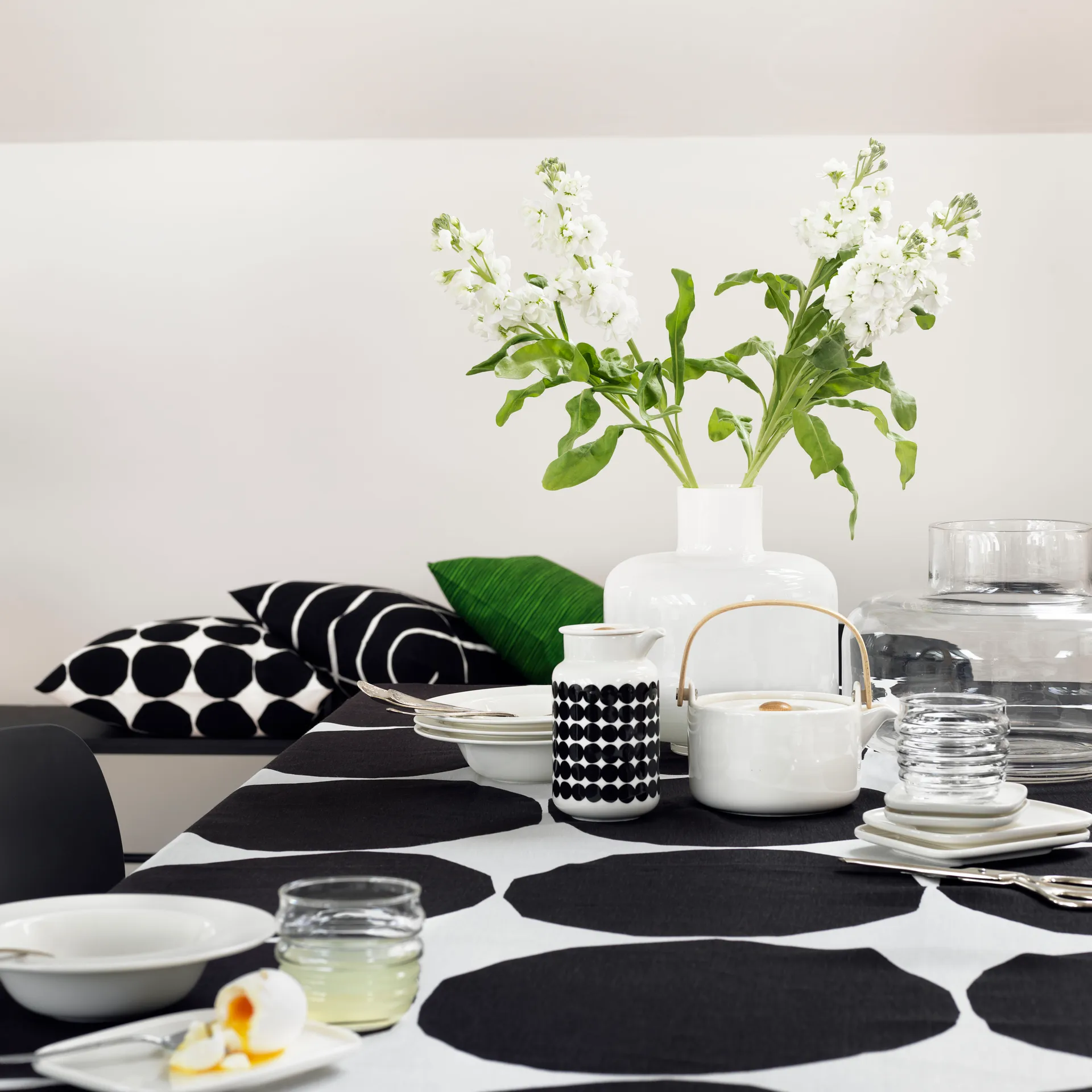 Jarrón Ming, blanco Marimekko