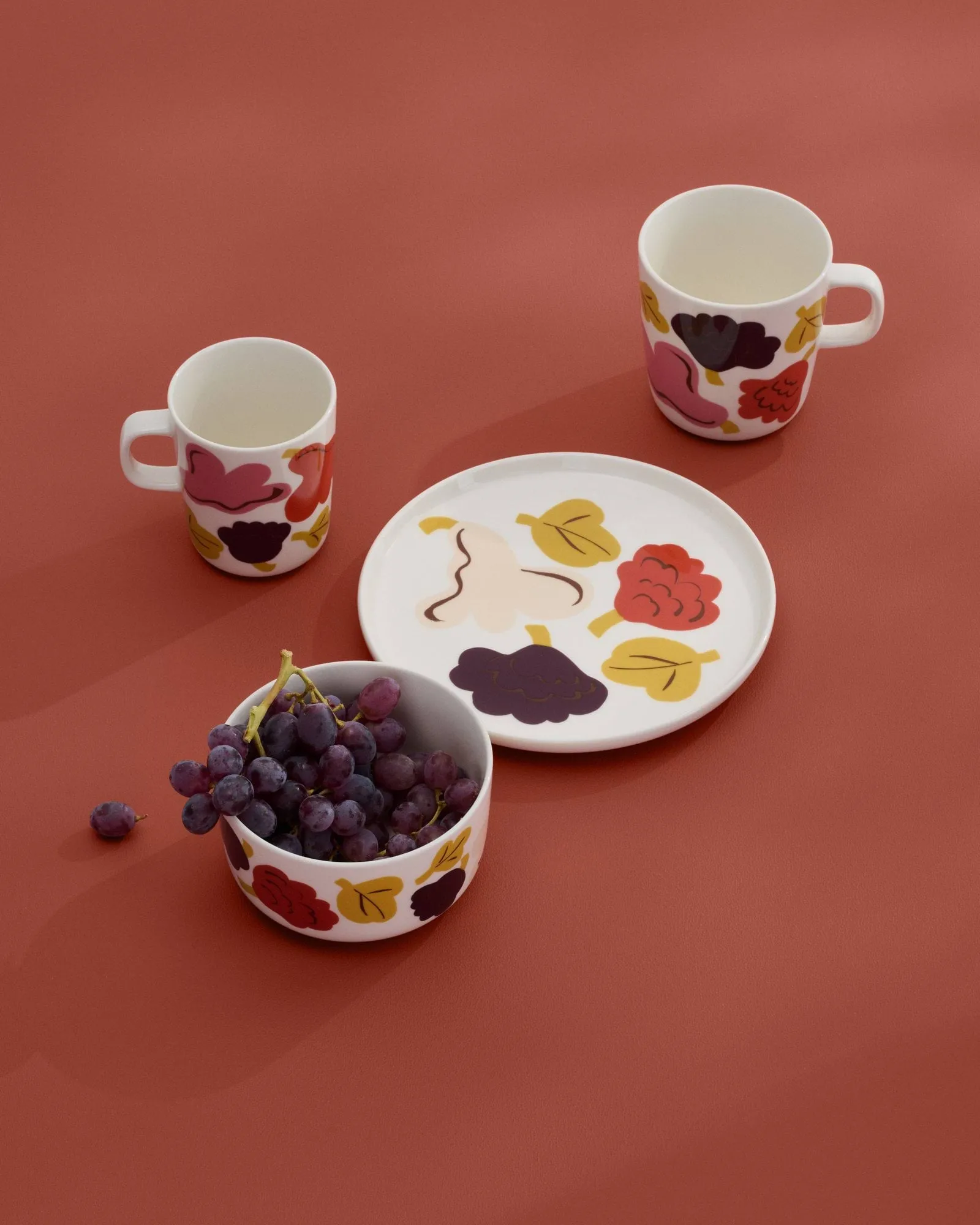 Kukasta Kukkaan cuenco, White-pink-terrac-plum, 50 cl Marimekko