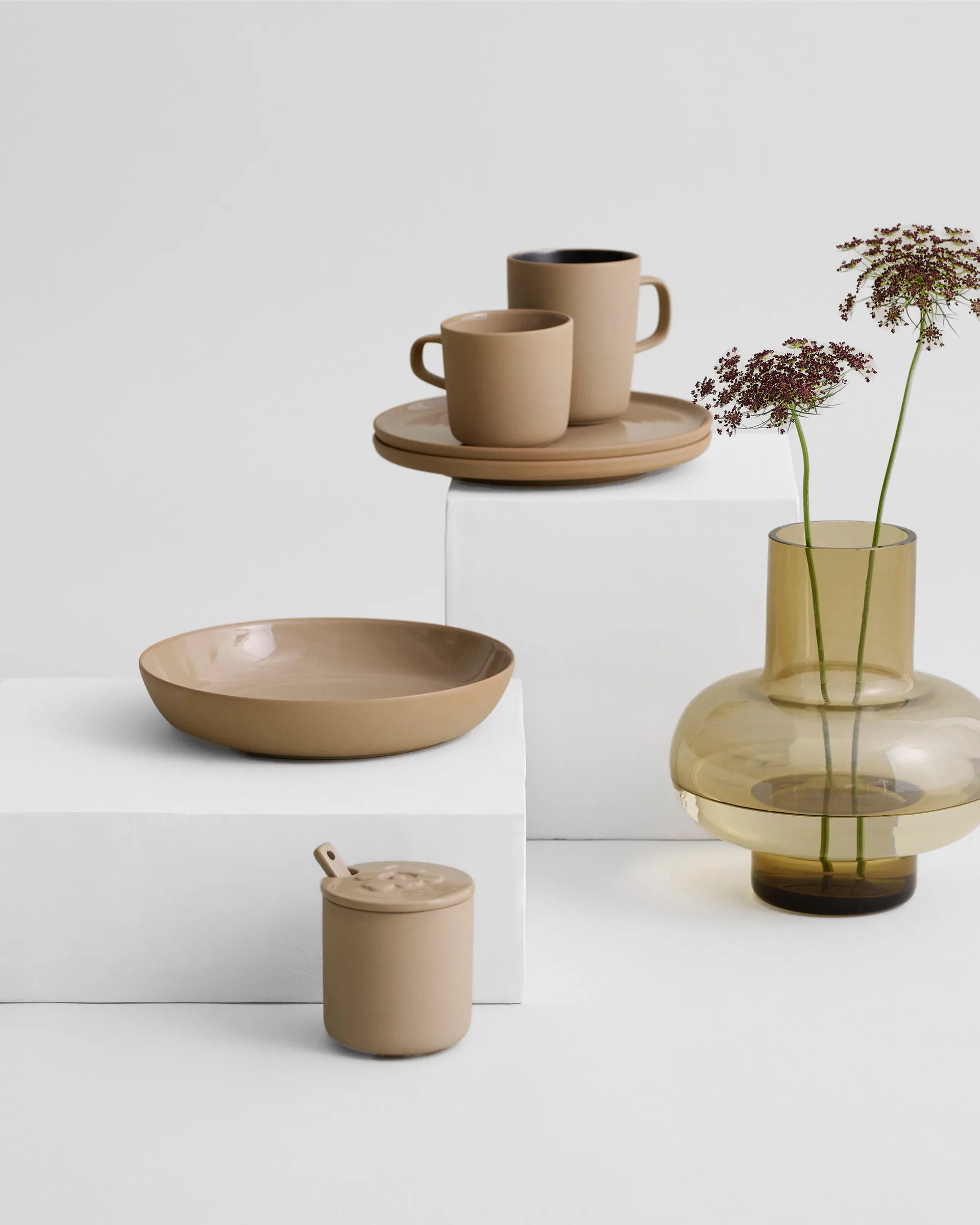 Mug Oiva 25 cl, marrón-negro Marimekko