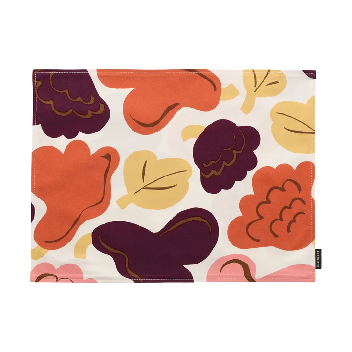 Pieni Kukasta Kukkaan Acryl mantel individual - Off white-plum-pink-terracota - Marimekko