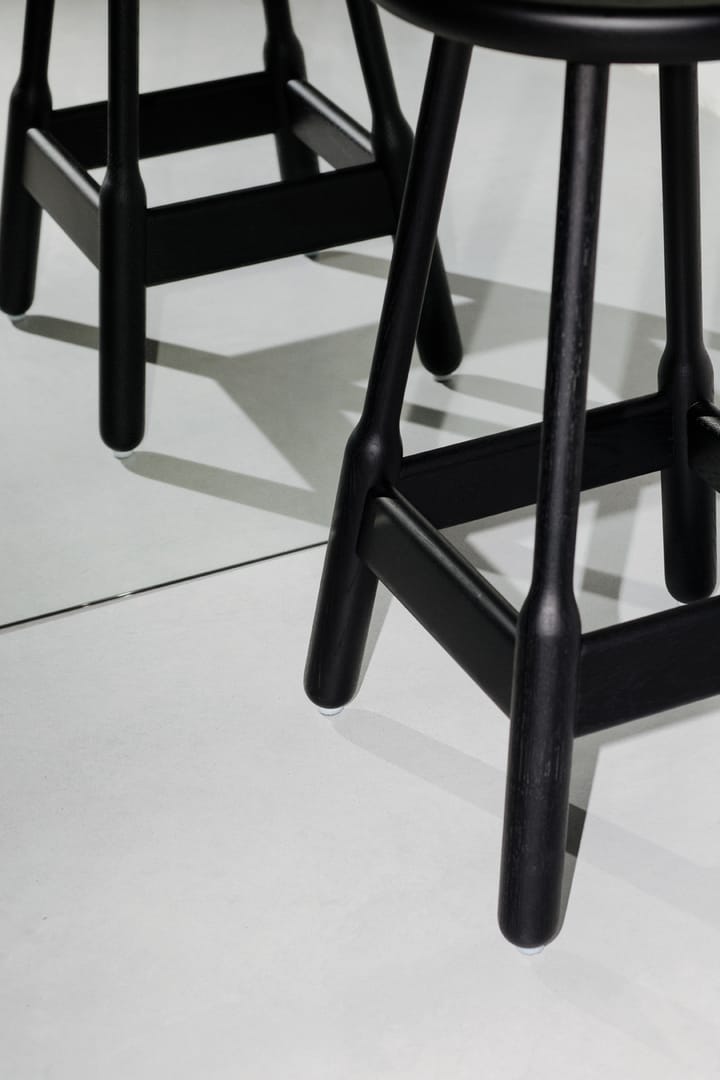 Taburete de bar Albert 50 cm, Roble teñido de negro Massproductions
