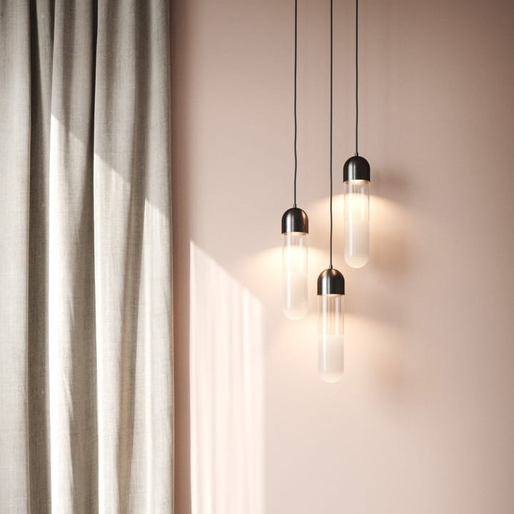 Lámpara colgante Firefly, Negro, vidrio/pantalla de cristal arenado Mater