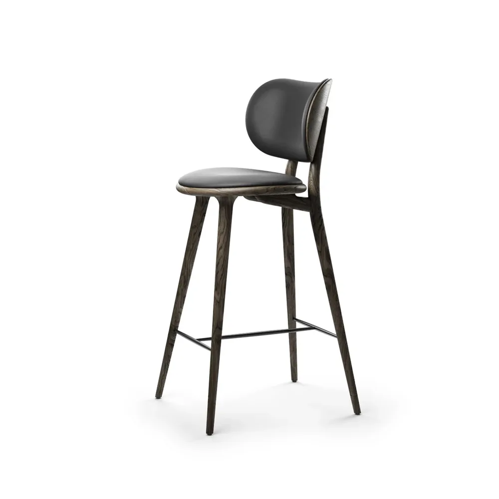 Taburete Mater High Stool Backrest bajo, piel negra, base de roble sirka grey Mater