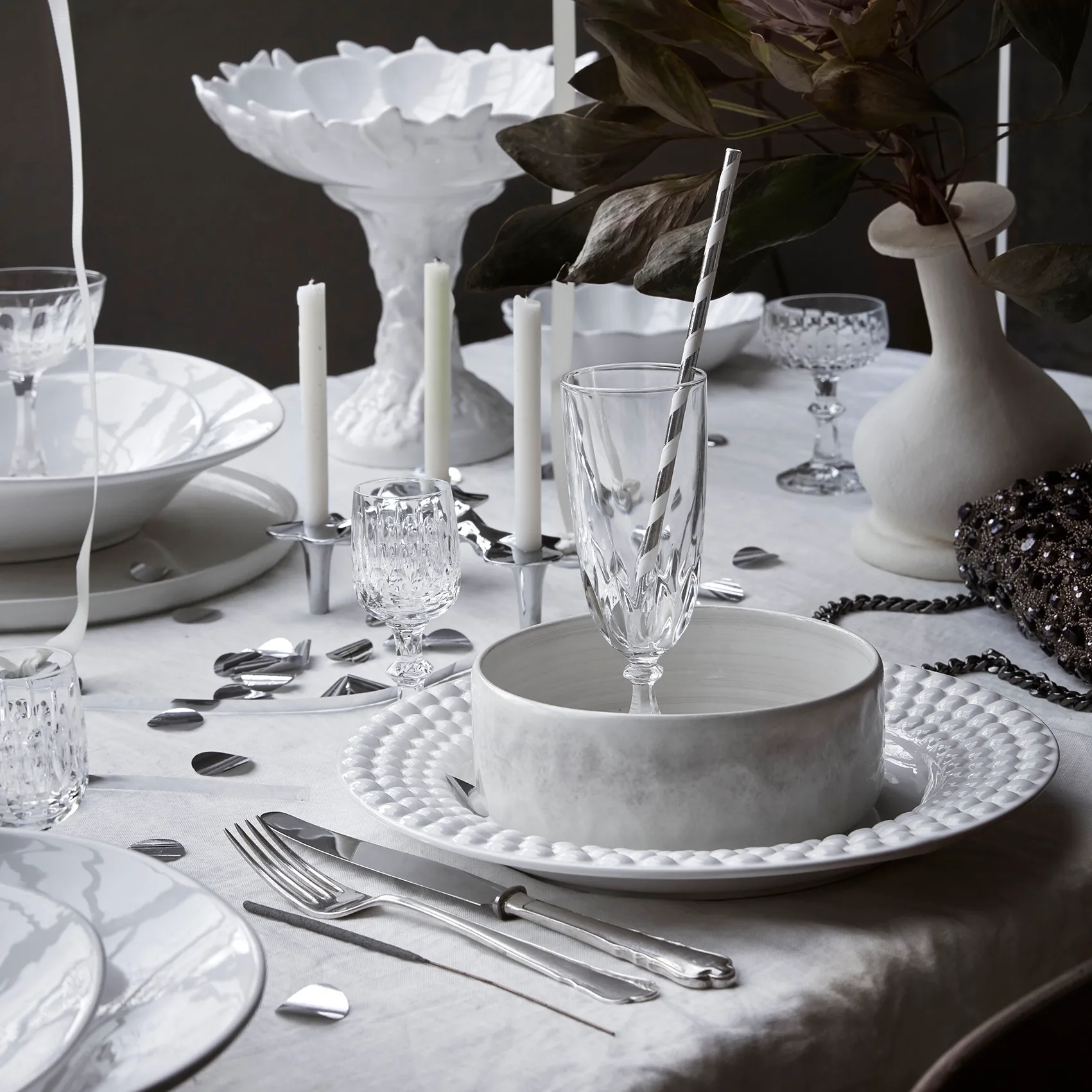 Plato Bubbles 28 cm, blanco Mateus