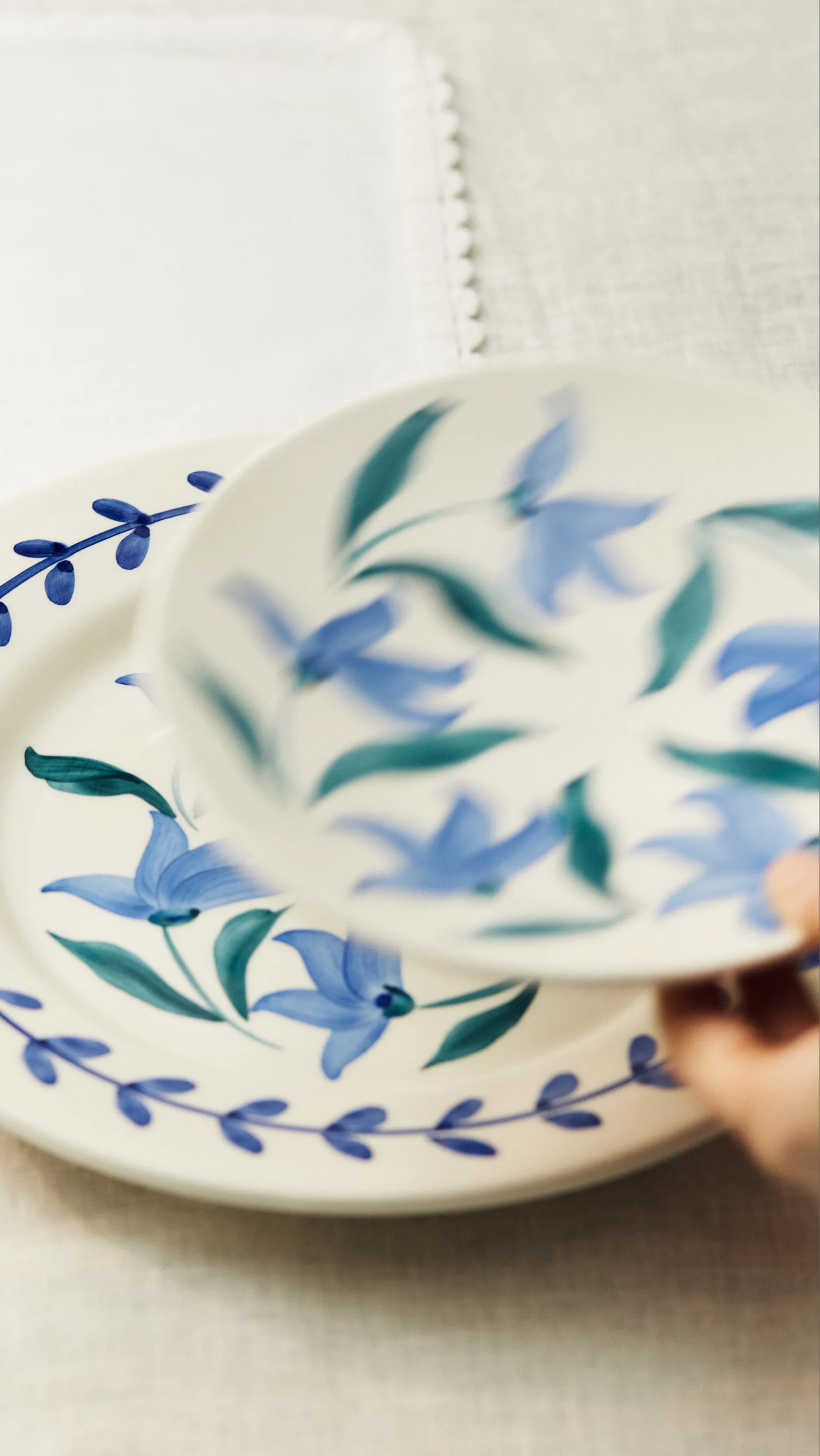 Plato Flowers blossom Ø20 cm, Blanco Mateus