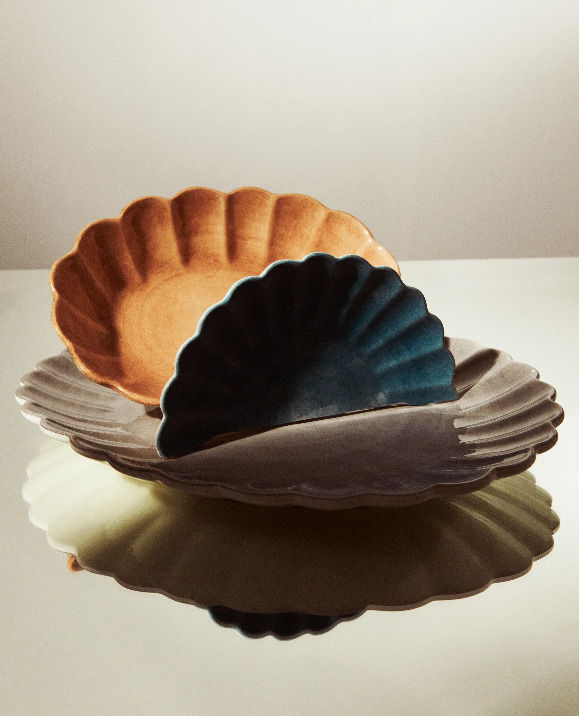 Plato Oyster 30x35 cm, gris Mateus