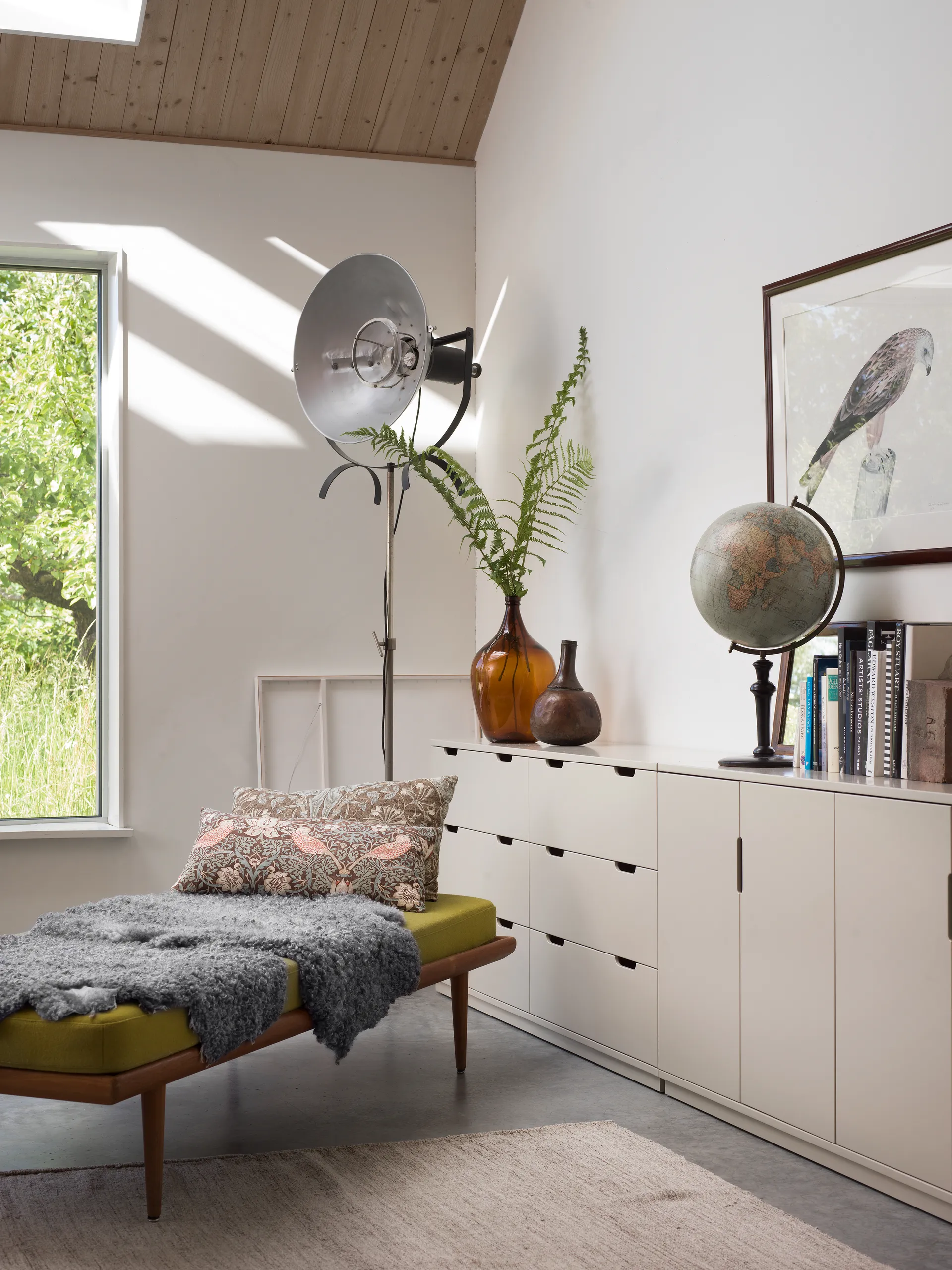 Aparador Aoko 77x160 cm, Beige Mavis