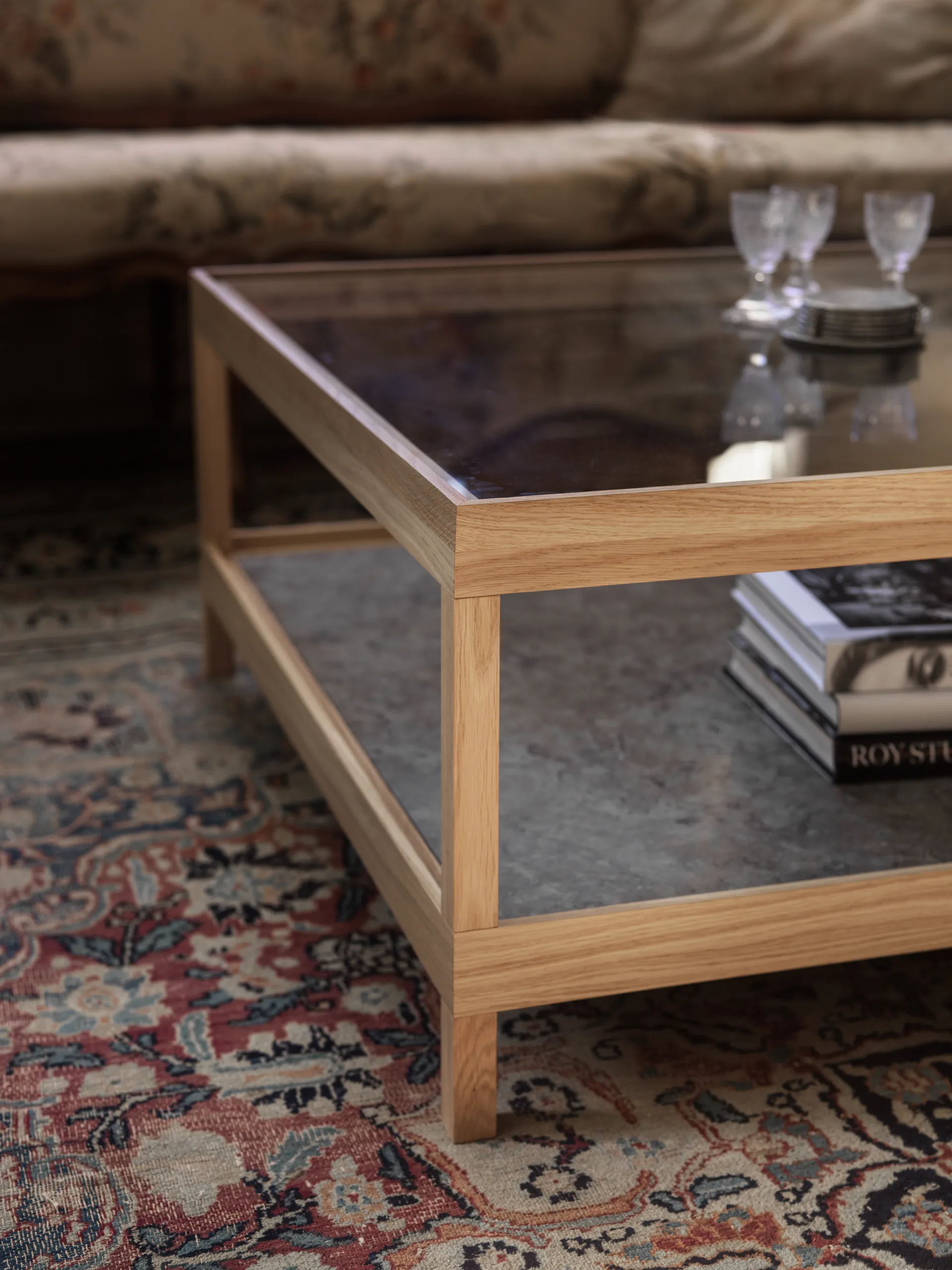 Mesa de centro Ima 90x90 cm, Roble blanqueado con acabado mate , piedra caliza Mavis