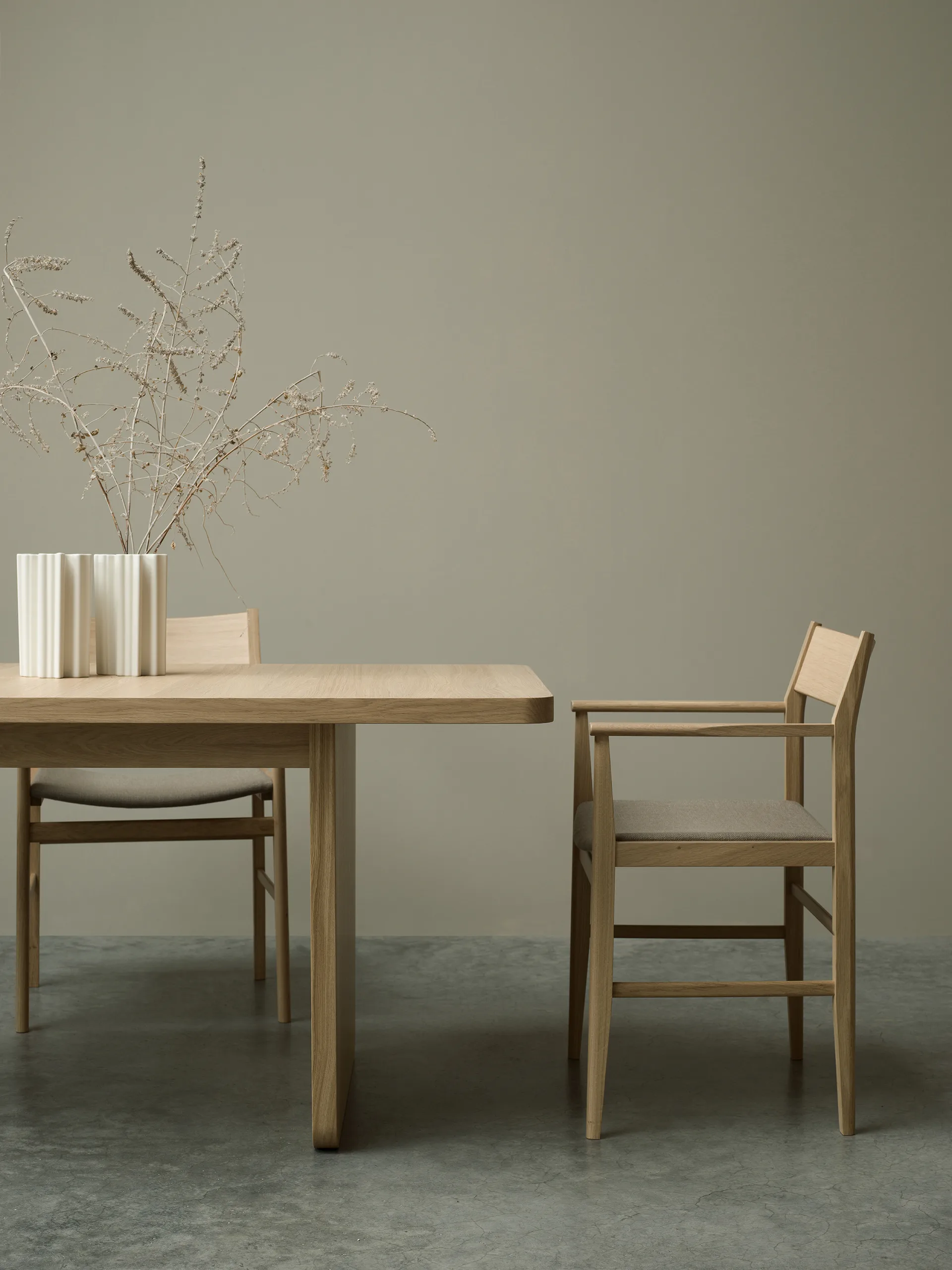 Mesa de comedor Vaud, Roble blanqueado, 2 extensiones Mavis