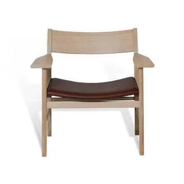 Siza sillón lounge - Roble lacado mate pigmentado en blanco – cuero Mocca Tärnsjö - Mavis