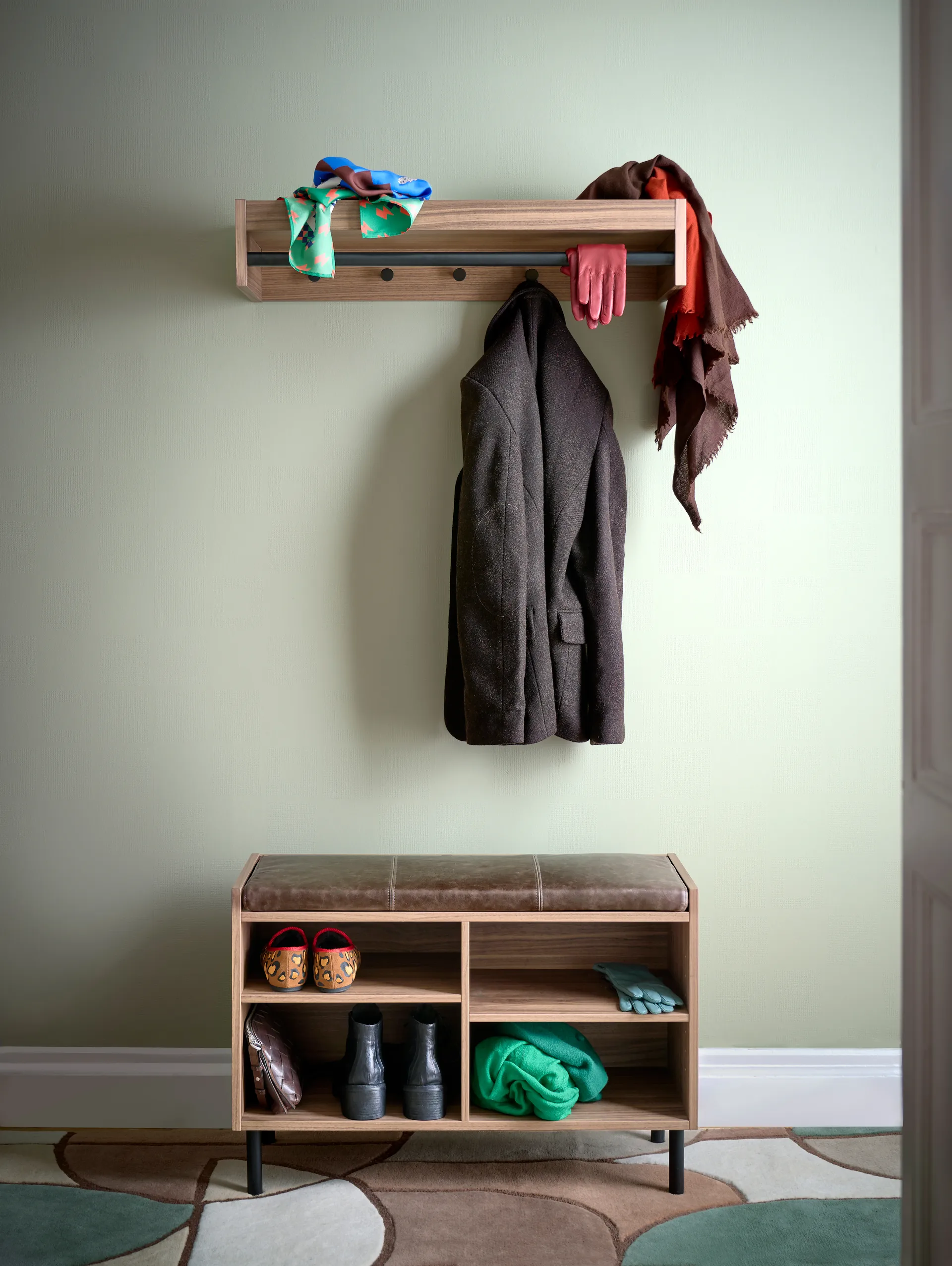 Banco de almacenaje Gentle, Nogal, 78×53×35 cm Maze