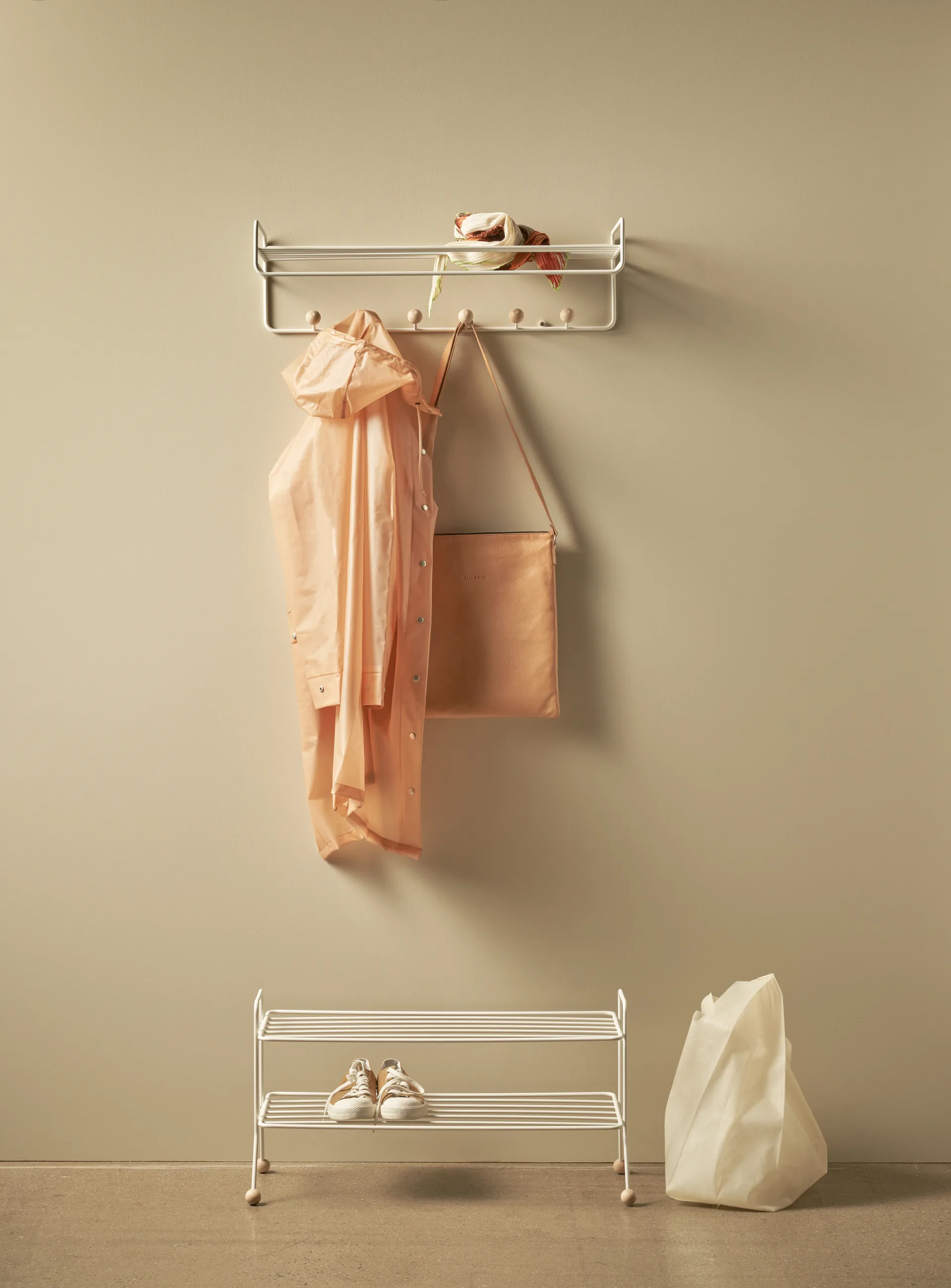 Colgador Bill Hat rack, Greige Maze