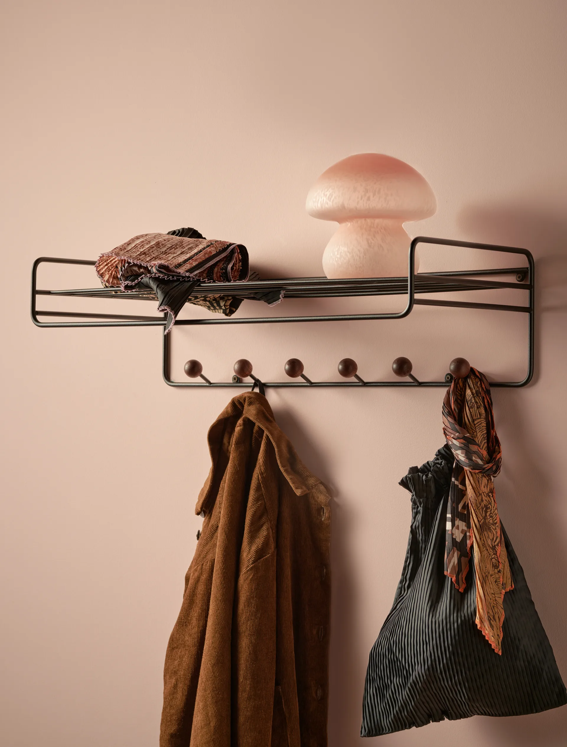 Colgador Bill Hat rack, Negro-marrón oscuro Maze