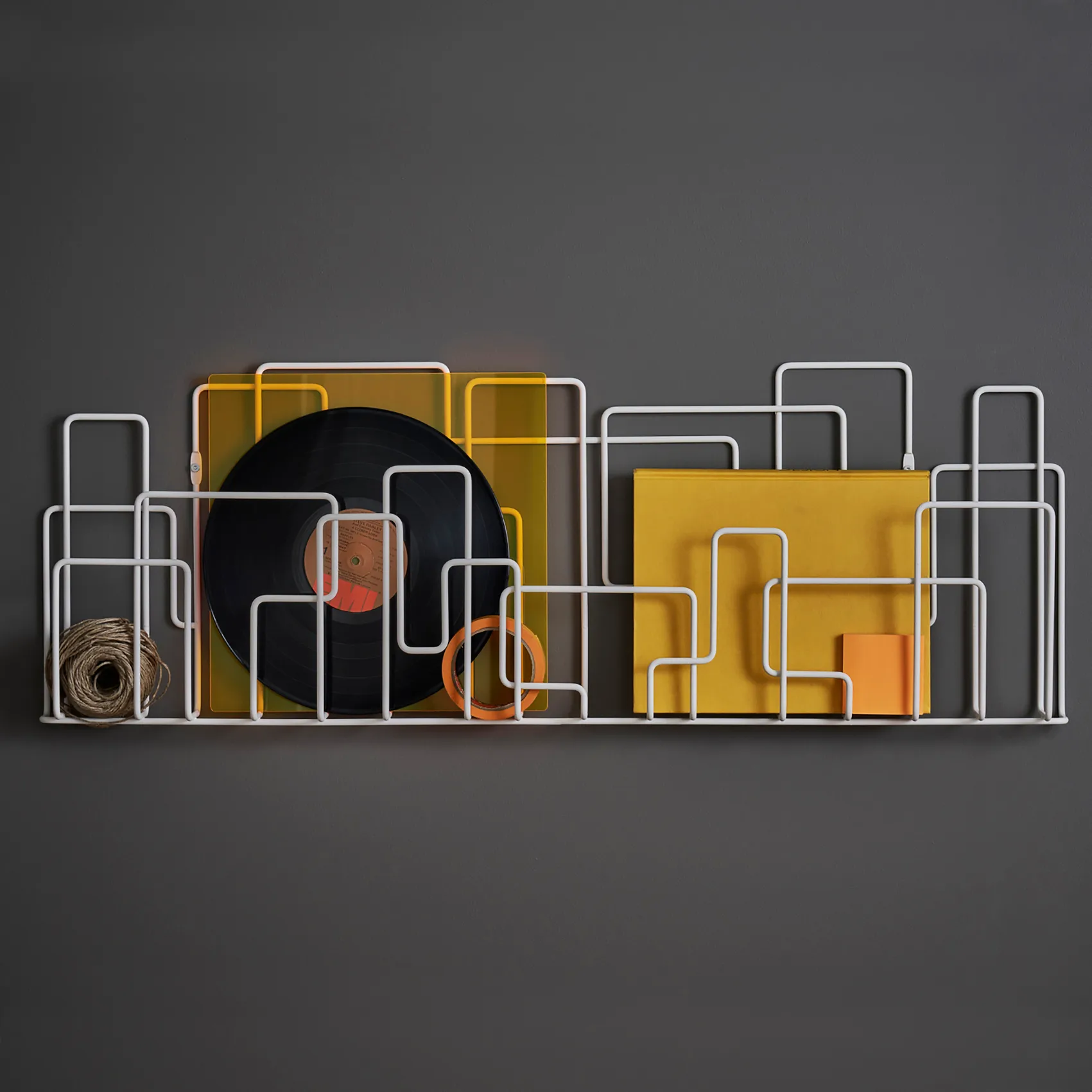 Estante revistero City Sunday, blanco Maze