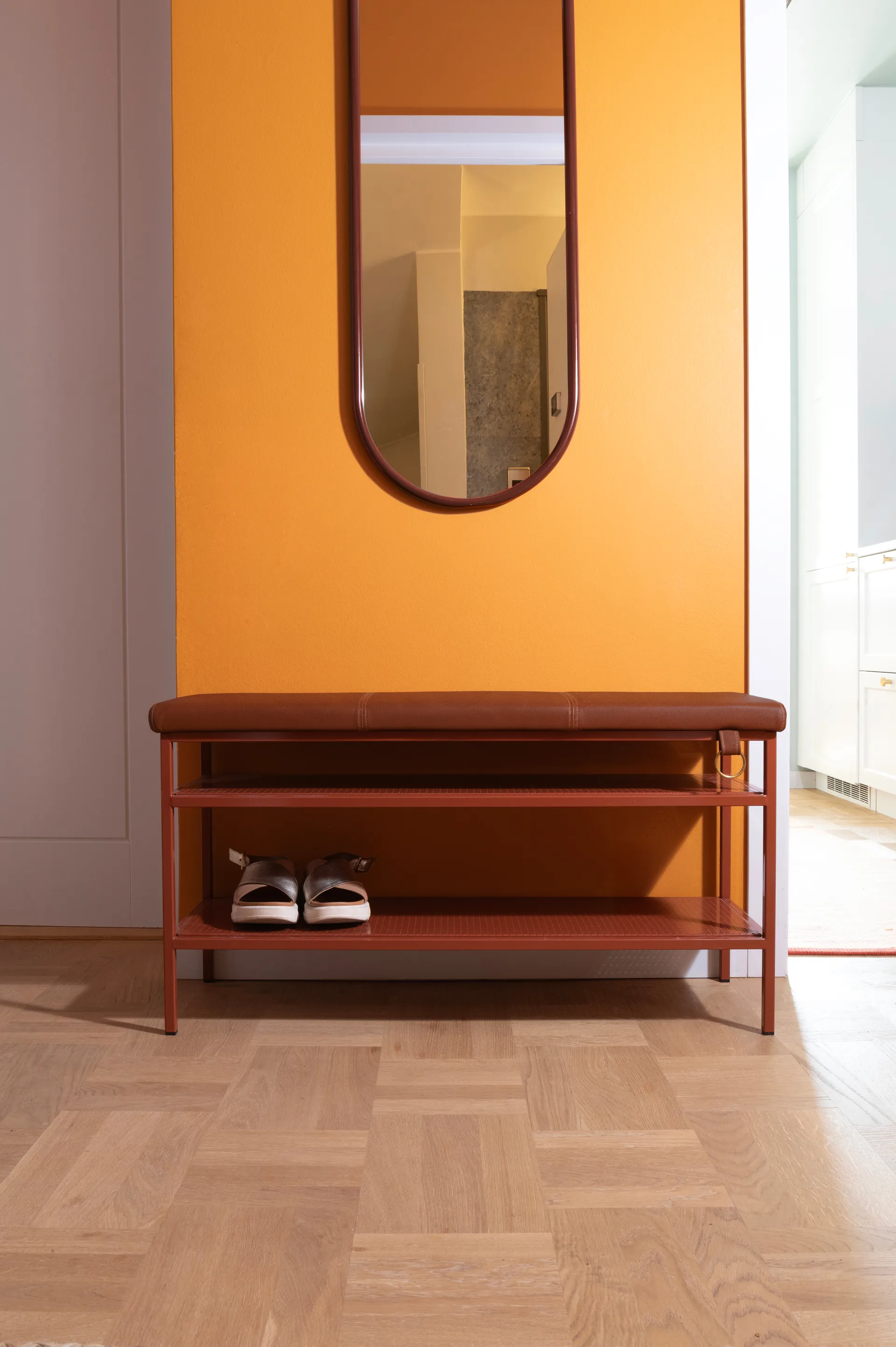 Estante zapatero Nancy, Cinnamon-vintage cognac Maze