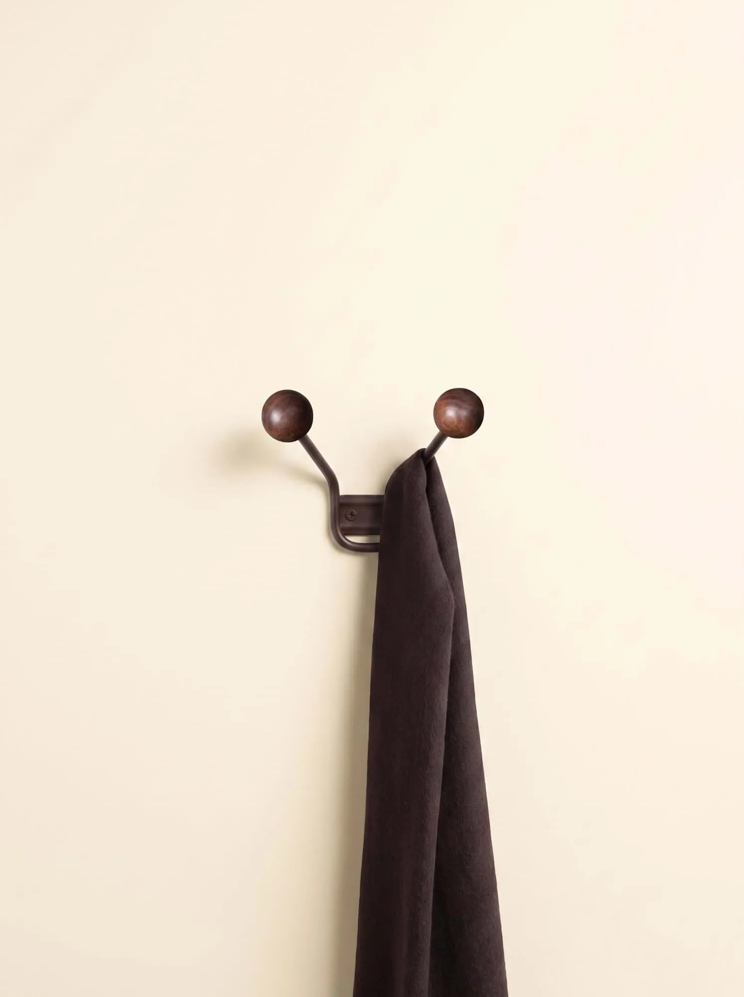 Perchero de pared Bill XXS, Dark mocha Maze