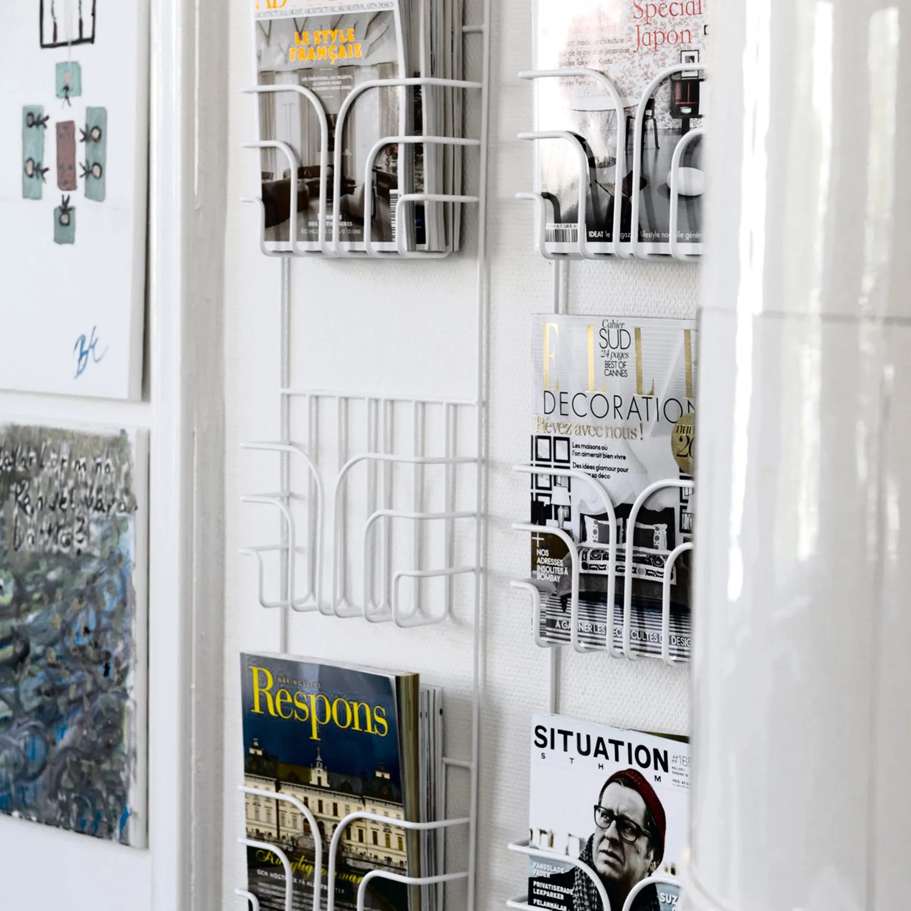 Revistero pared Now, blanco Maze