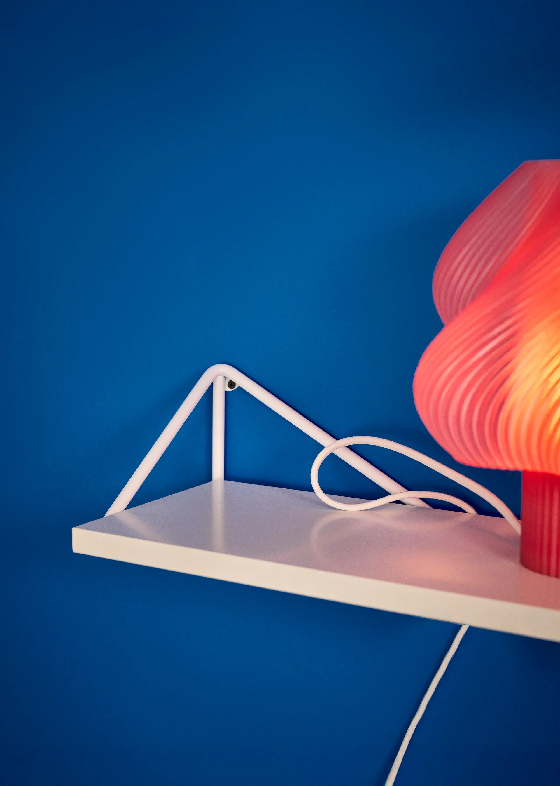 Soportes Pythagoras XL, pack de 2, Blanco porcelana Maze