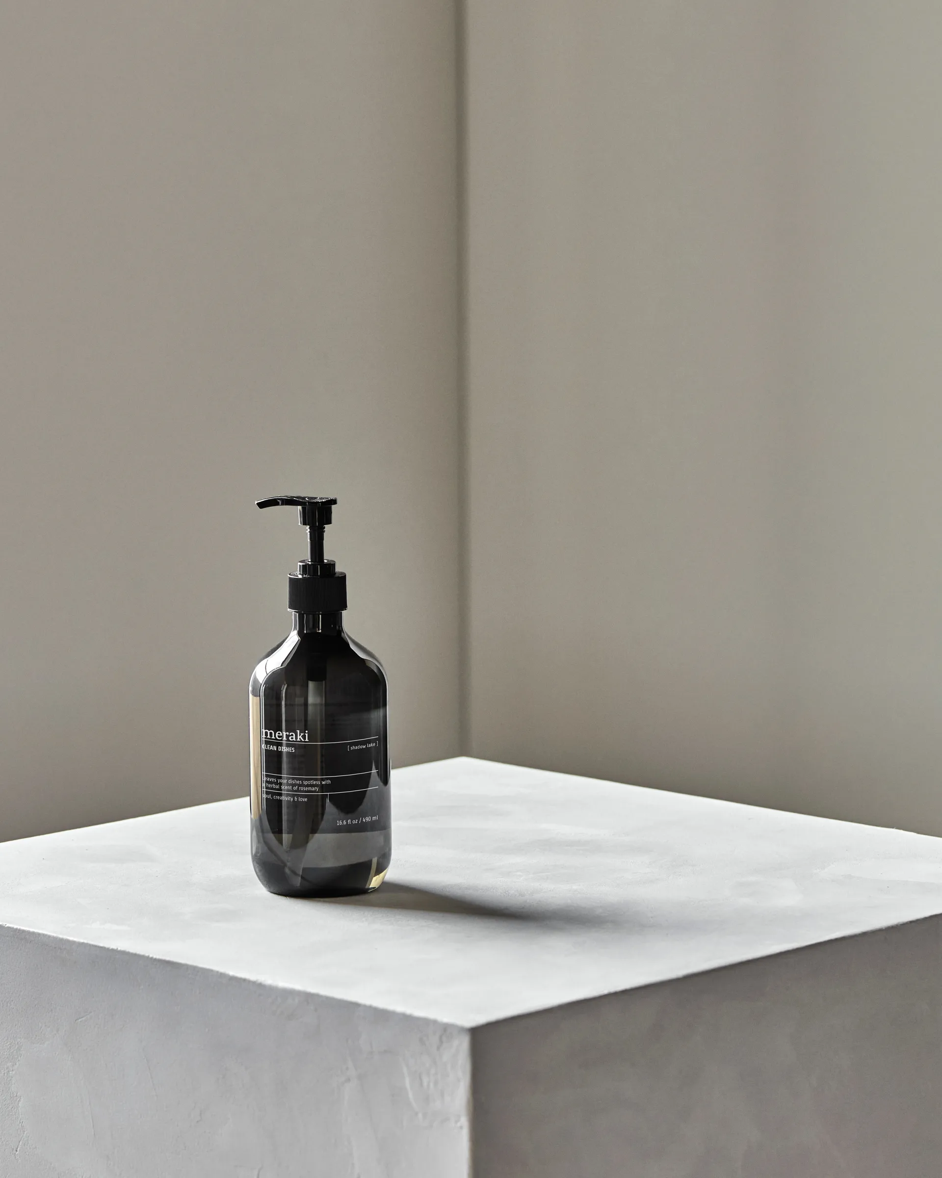 Jabón para platos Meraki 490 ml, Shadow lake Meraki