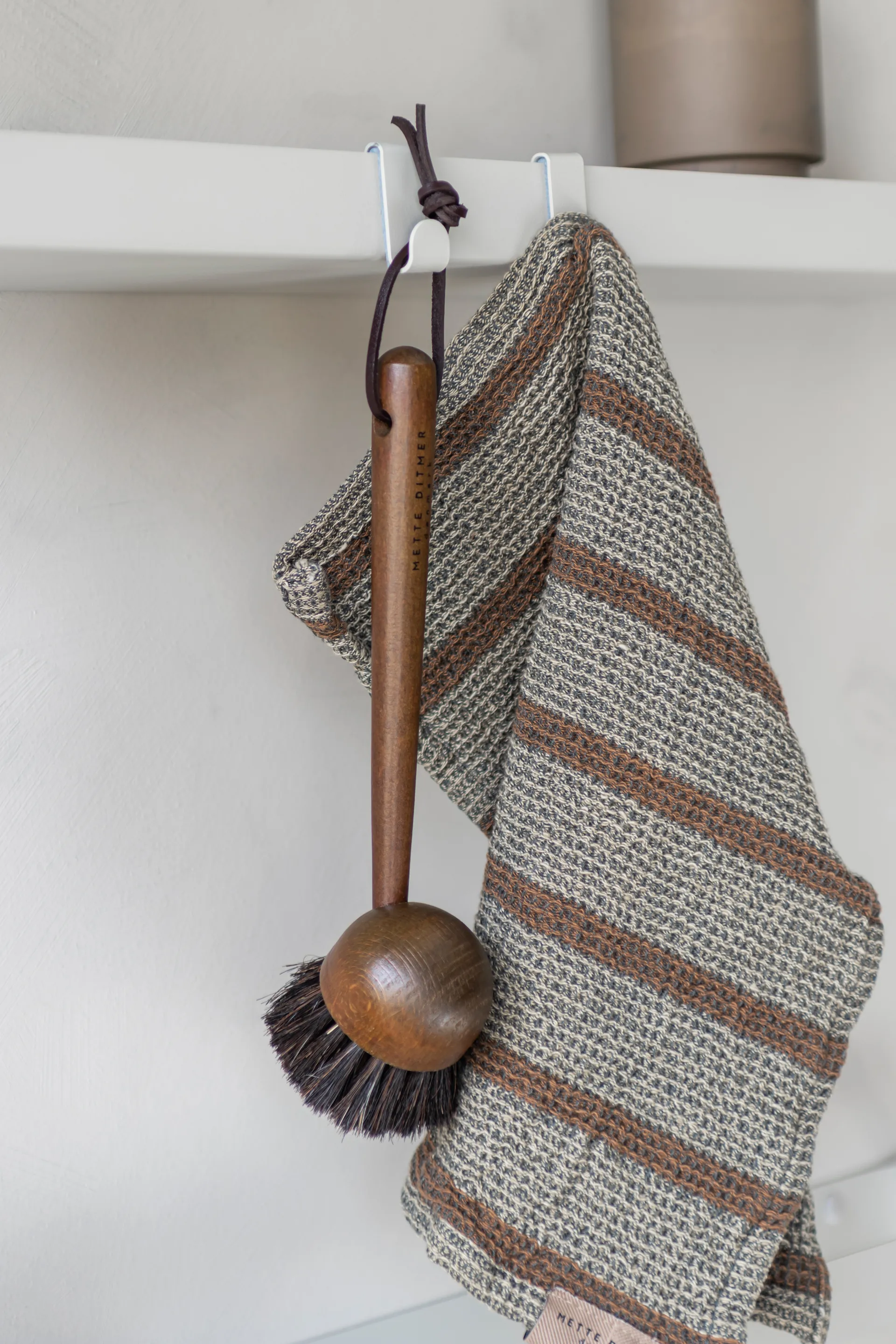 4 Ganchos Carry, Sand grey Mette Ditmer