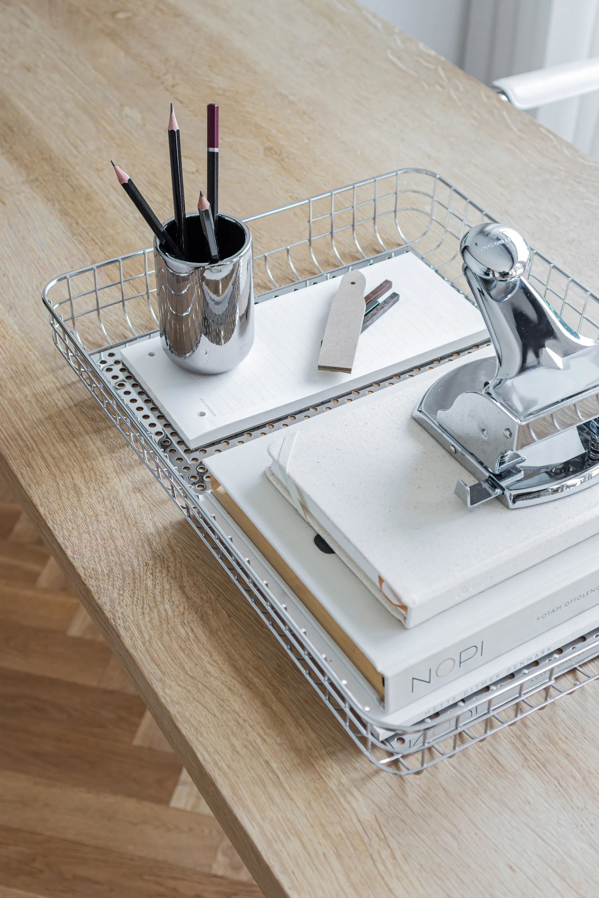 Bandeja de servir Lift 33,5x45,5 cm, Chrome Mette Ditmer