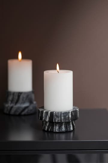 Candelabro Marble para vela gruesa 5 cm - Negro-gris - Mette Ditmer