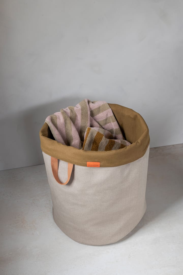 Cesta de la ropa Sort It, Sand Mette Ditmer
