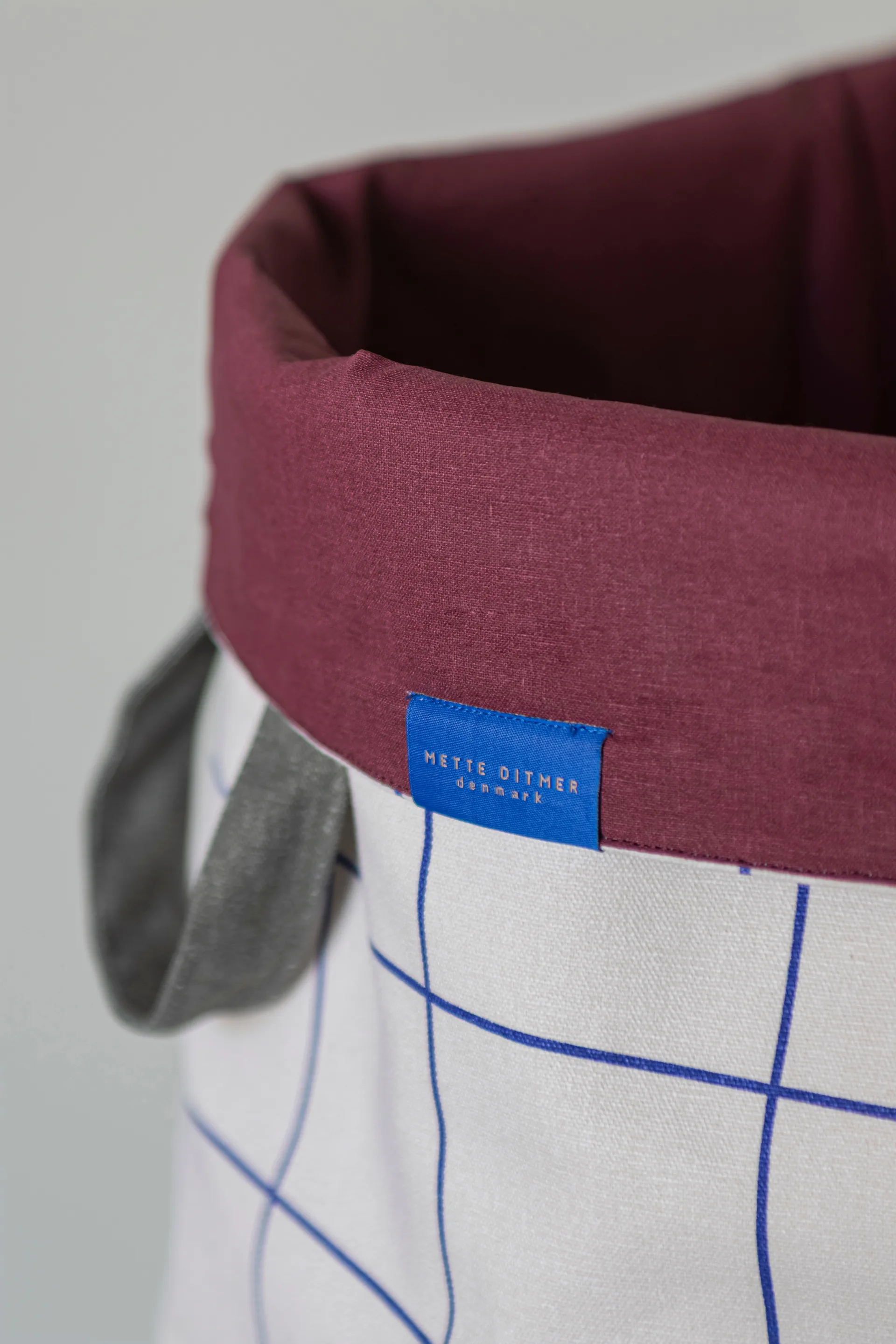 Cesto de colada Mesh Ø40×50 cm, Cobalt-sand Mette Ditmer