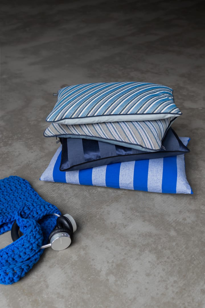Cojín Stripes 40x60 cm, Cobalt Mette Ditmer