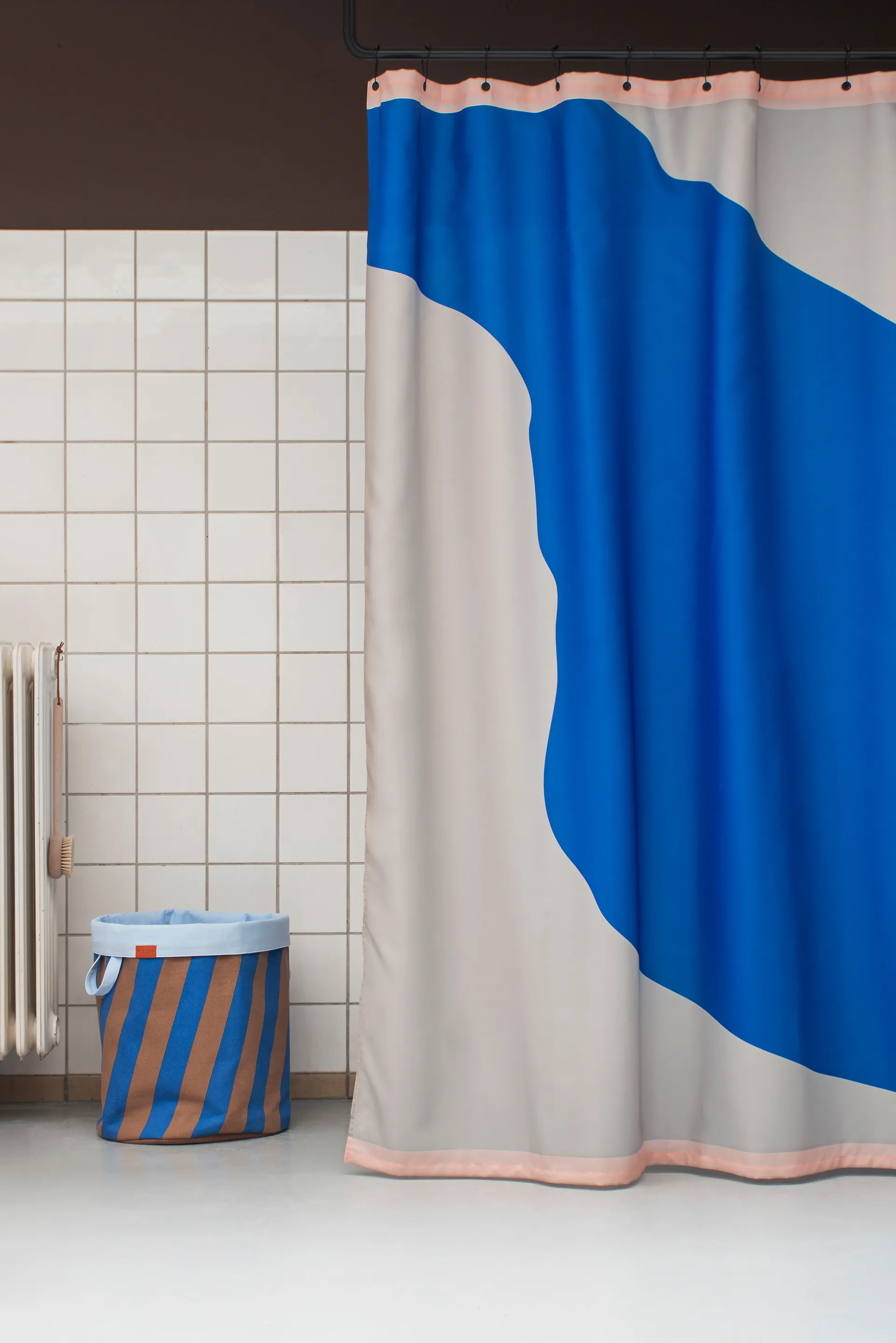 Cortina de ducha Nova Arte 150x200 cm, Light grey-cobalt Mette Ditmer