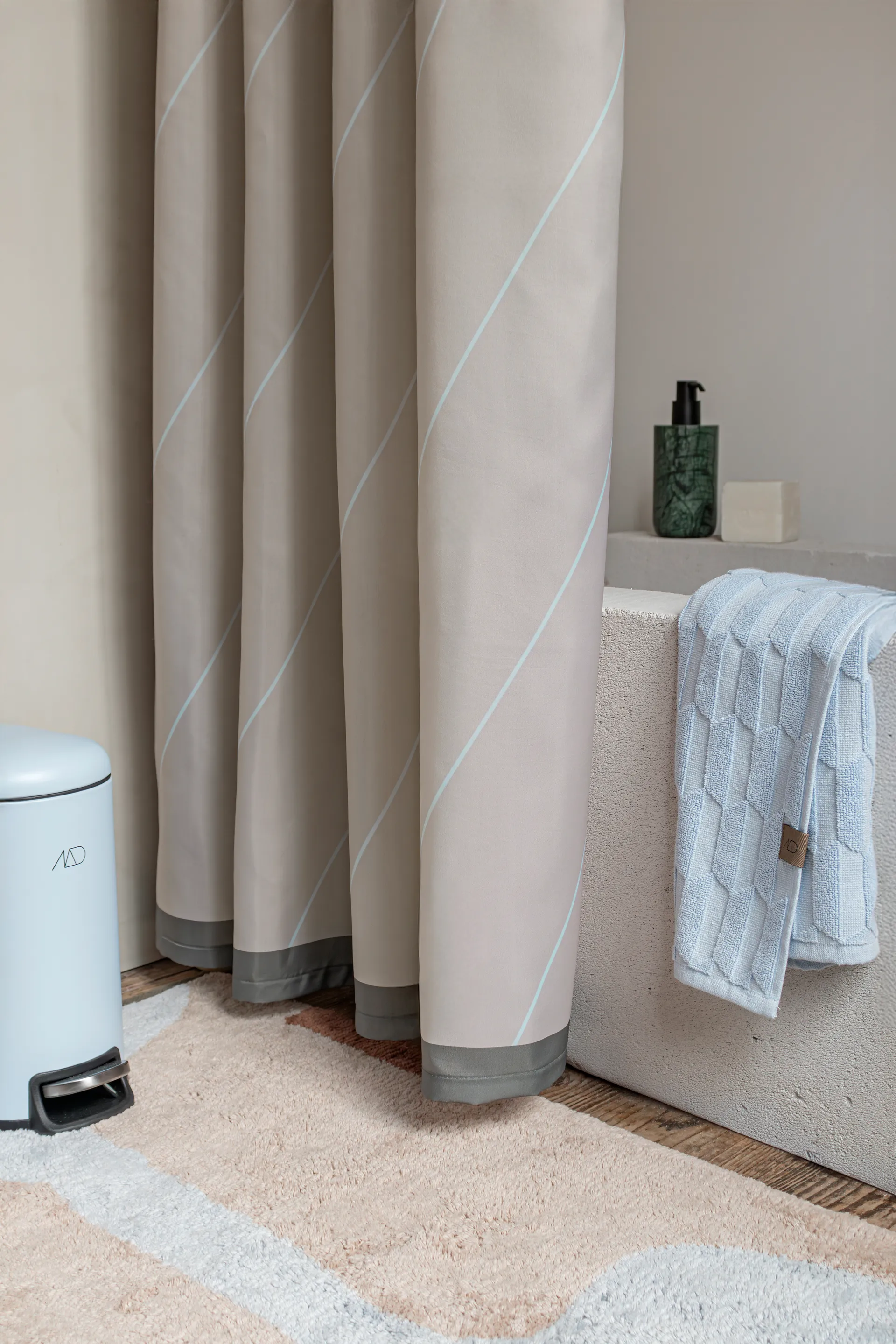 Cortina de ducha Subtle 150x200 cm, Mint Mette Ditmer