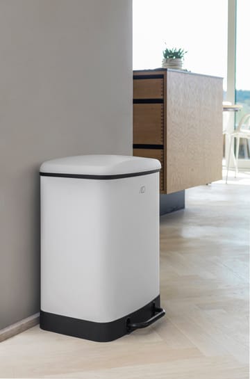 Cubo con pedal Wonda 24 litros - Off white - Mette Ditmer