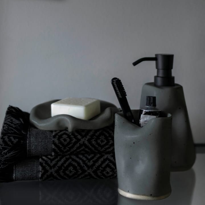 Dispensador de jabón By Hand - Dark grey - Mette Ditmer