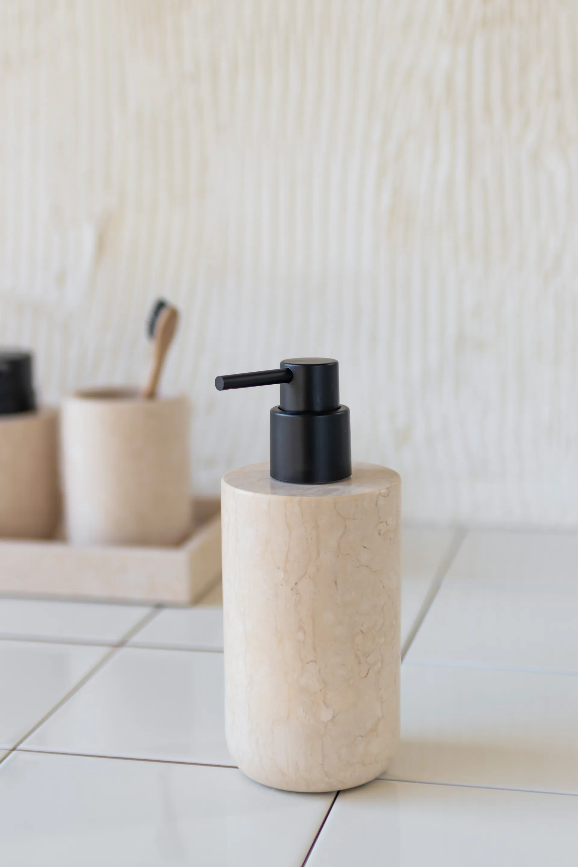 Dispensador de jabón Marble 17,5 cm, Sand Mette Ditmer
