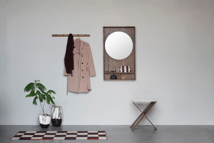 Espejo con estante Show-me large, Dark oiled Mette Ditmer