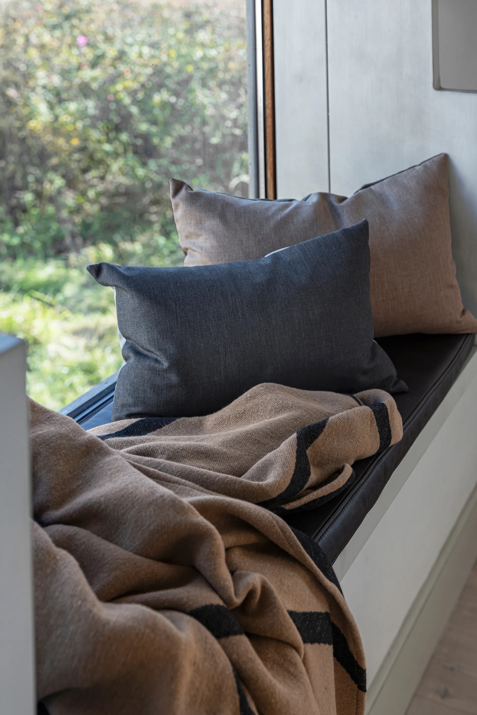 Funda de cojín Scala, Stone grey, 40x60 cm Mette Ditmer