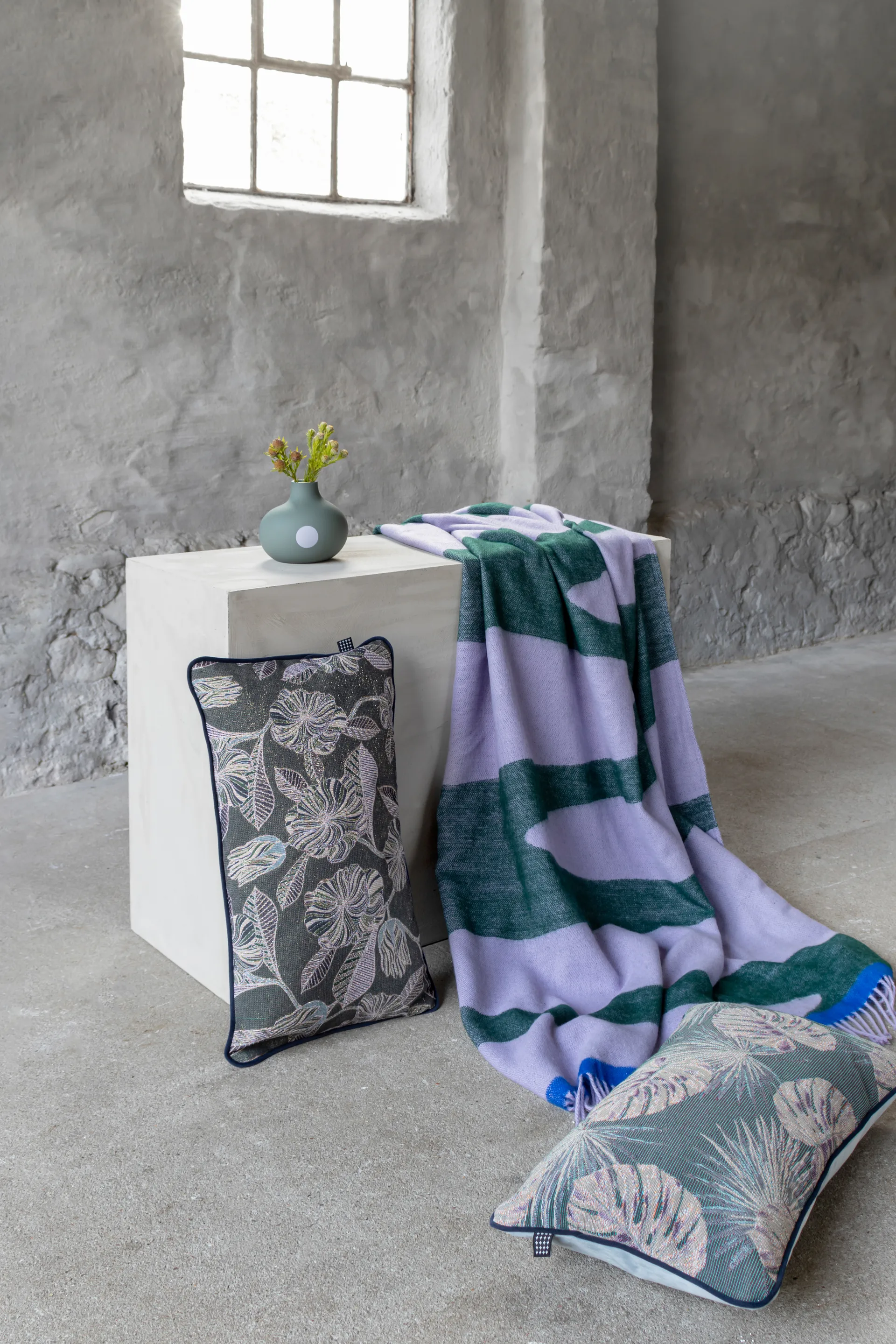 Gallery Manta 125x170 cm, Dark forest Mette Ditmer