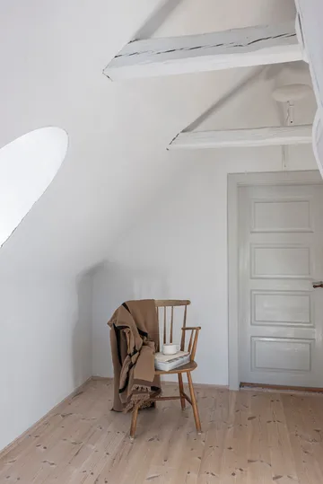 Manta Shadow - Latte-black, 130×175 cm - Mette Ditmer