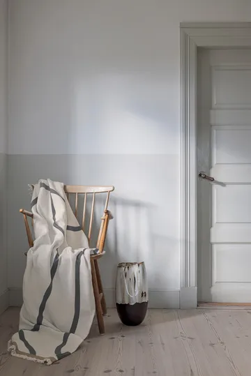 Manta Shadow - Off-white-grey, 130x175 cm - Mette Ditmer