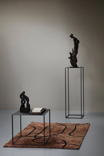 Pedestal Cubic - Negro, 29x29x90 cm - Mette Ditmer